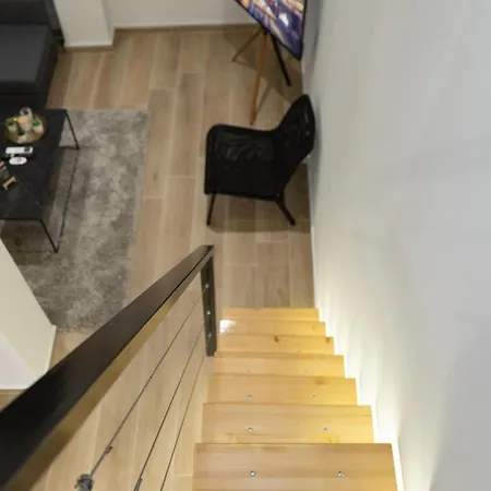 Appartement Cozyloft 2 *