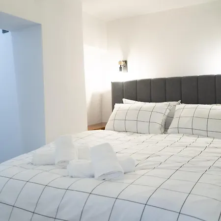 Cozyloft 2 Apartment