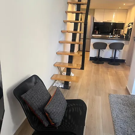 Lägenhet Cozyloft 2 Patras